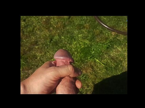 ❤️ Horúca kočka si nechá jebnúť ružovú kundičku a vystrieka sa so squirtom v letnej záhrade Domáce porno na sk.myastro.top ☑